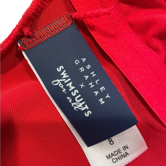 Ashley Graham Lace Up CEO Cutout Sexy Red - Picture 6 of 7